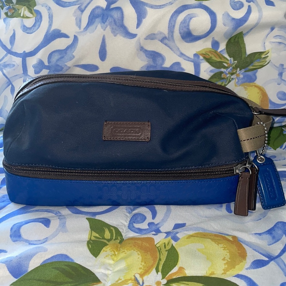 Coach Toiletry bag